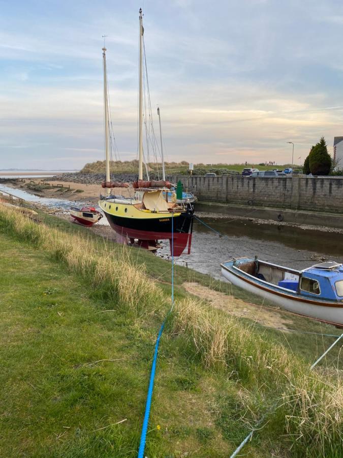 Port Haverigg Millom Exterior photo